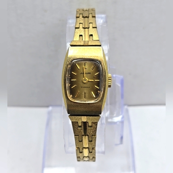 Womens Vintage Jubilee Gold Tone 17 Jewel Mechanical Handwind Manual Wind Watch - Picture 1 of 13